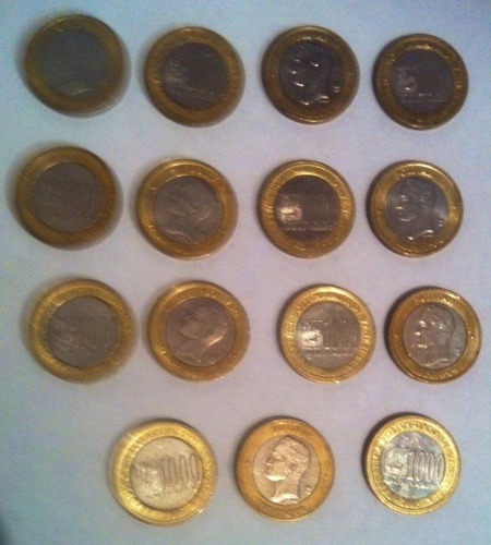 Monedas Bimetalica De Bs  Año 