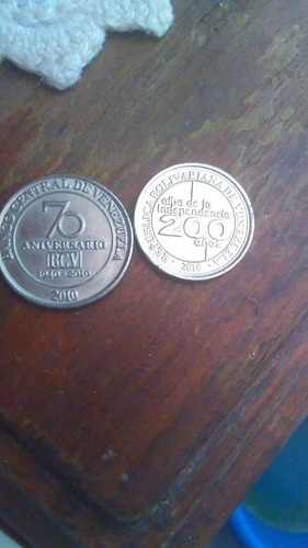 Pareja De Monedas 70 Aniversario Y 200 Alba