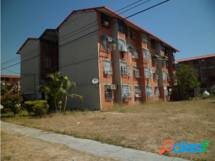 Apartamento Urbanización Madre María, Maracay.