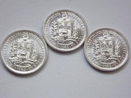 Excelentes Tres Monedas De Plata 1 Bs. Un Bolívar. 15