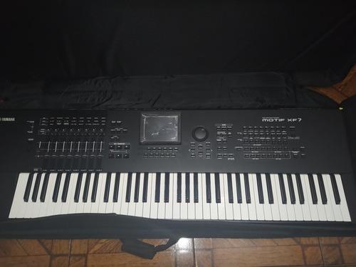 Teclado Yamaha Motif Xf7