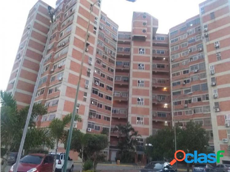 APARTAMENTO EN VENTA RESIDENCIAS EL MIRADOR. BARQUISIMETO