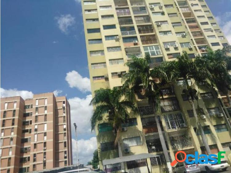 Apartamento en Alquiler en Barquisimeto 20-3040 DL