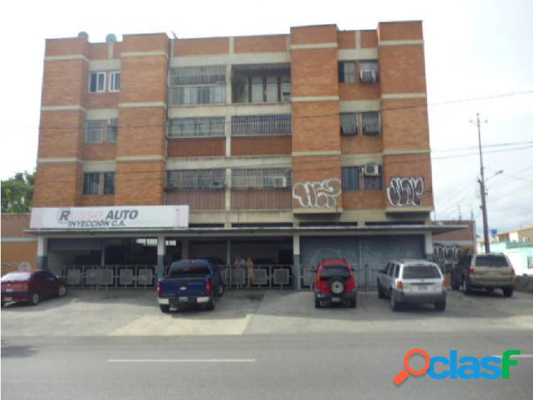 Apartamento en Venta Centro de Barquisimeto 20-3319 YB