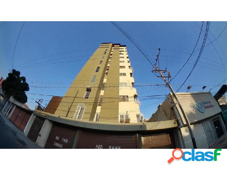 Apartamento en Venta al Centro 20-9320 Carlina Montes