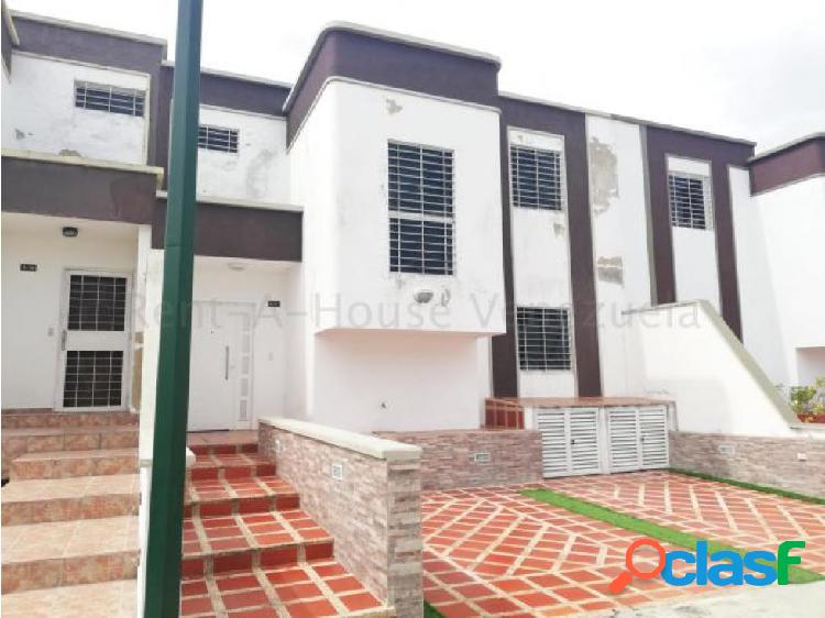 Casa en Venta Av Intercomunal 20-7506 JM