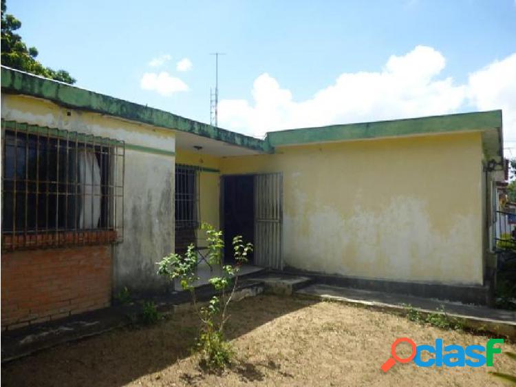 Casas en venta Barquisimeto Bararida 20-13673AS