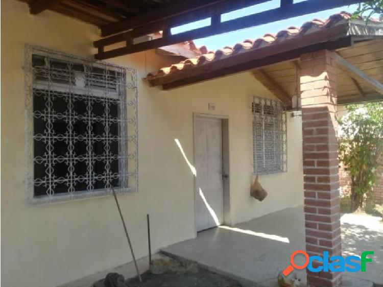 Casas en venta Barquisimeto Bararida 20-5127AS