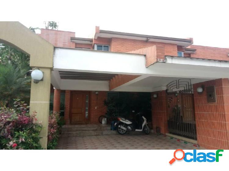 Julio Latouche 04242994256 JJl 8347 Townhouse