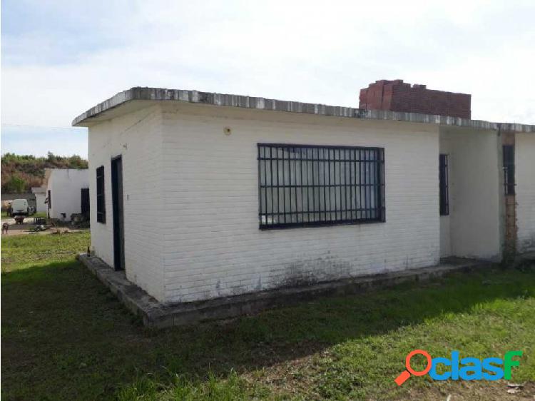 Ancoven Master Vende Casa en Flor Amarillo