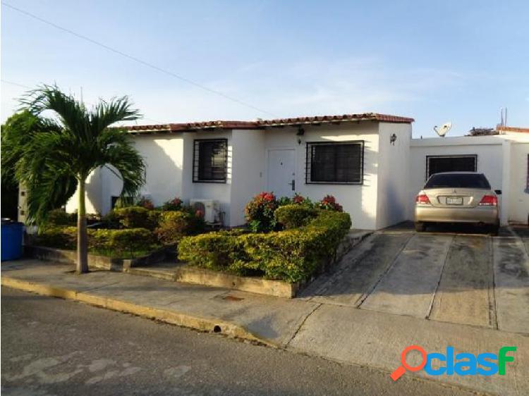 Casas en Venta La Piedad Cabudare RG