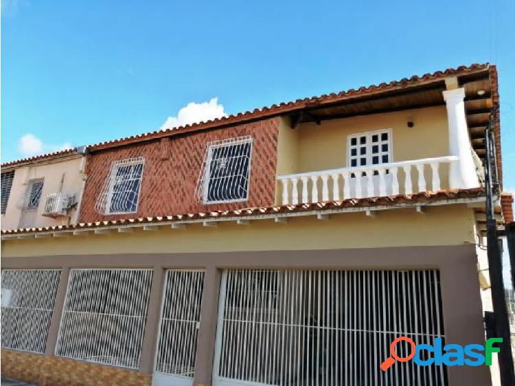 Casas en Venta Los Pinos Cabudare RG