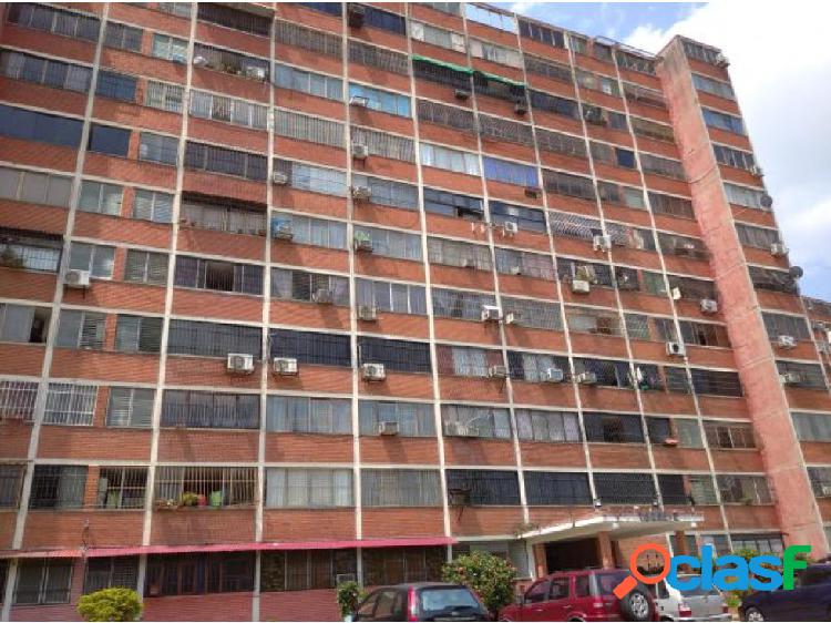 JULIO LATOUCHE 04242994256 APARTAMENTO EL GUAYABAL 20-18418