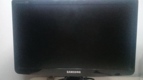 Monitor Samsung S19a10n Tiene La Pantalla Dañada Repuesto