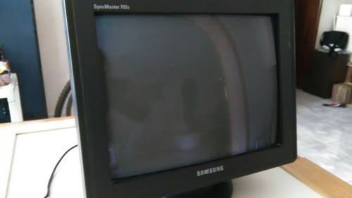 Monitor Samsung - Syncmaster 793s - 17pLG. - Original
