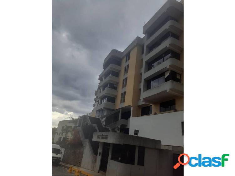 Se vende apto 180m2 3h+s/4b+s/4p Urbanización Miranda