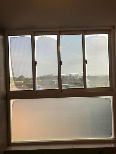 Ventana Panorámica Pvc Corrediza Cuatro Hojas