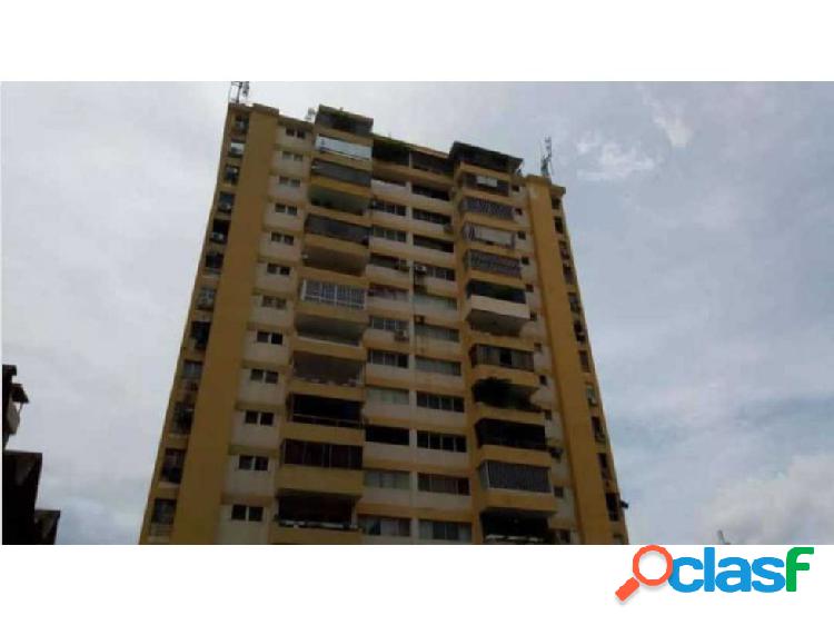 Apartamento de 151 m2 en La Esperanza en Maracay