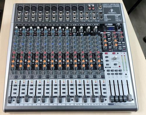 Consola Behringer 2442 Usb 24 Canales