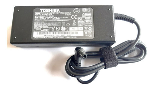 Cargador Lapto Toshiba 19v 3.95a mm 75 Watts