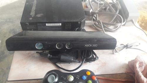 Kinect Y Control De Xbox 360 Y Consola Wii