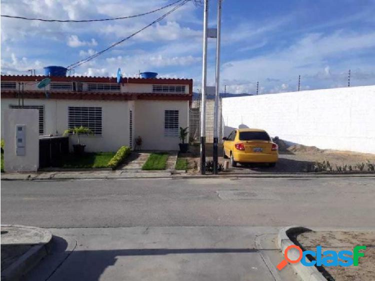 Casa en Venta El Amanecer Cabudare MR