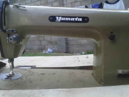 Máquina De Coser Costura Recta Yamata Industrial