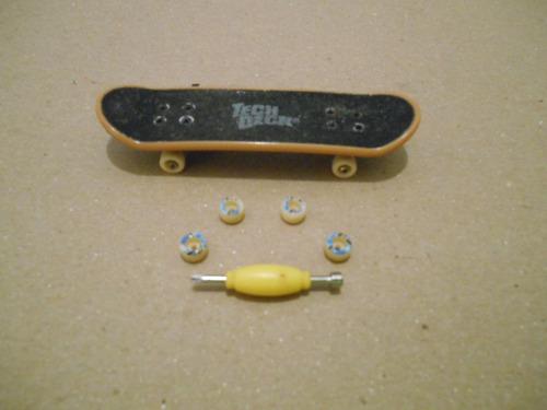 Mini Skate Board Dedo Tech Deck 8verdes