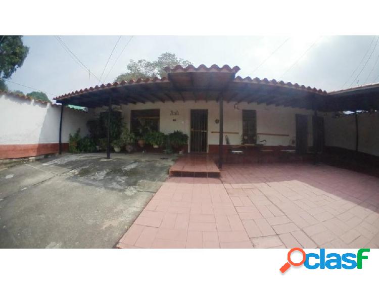 Casa en Venta Las Trinitarias RAHCO