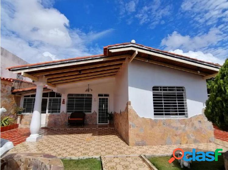 Casa en venta Barquisimeto Bararida 20-5855 MyM