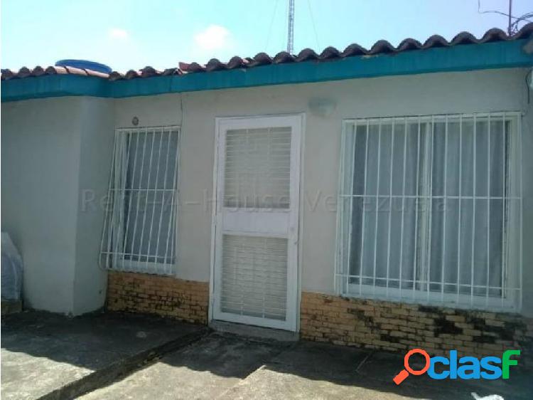 Casa en venta Cabudare La Puerta 20-8696 AS