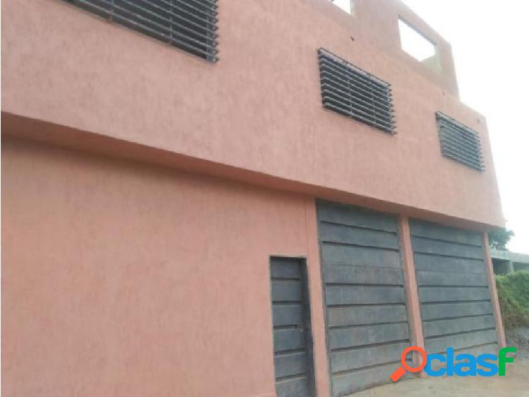 Edificios en Venta Los Pinos Cabudare Lara