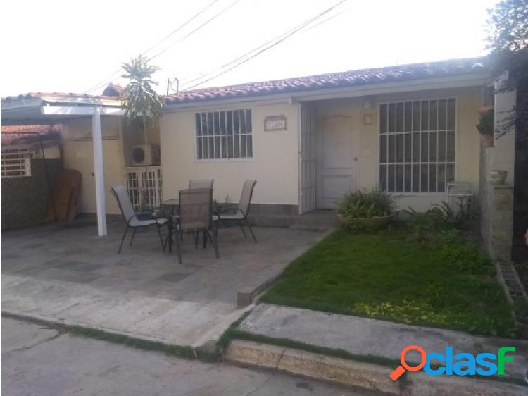 RAH 20-2584 CASA EN VENTA EN BARQUISIMETO EY