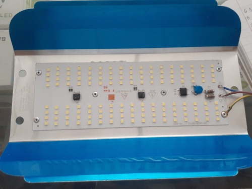 Reflector Led 100w Para Exteriores 110v.