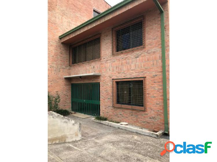 Se vende TH 450m2 7h/7b/4p Monterrey