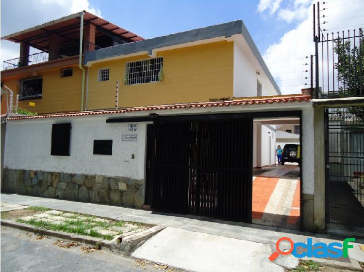 Se vende casa 330m2 4h/3b/3p Montalban I