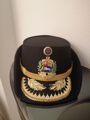 Toca Militar Del Ejército Oficial Superior