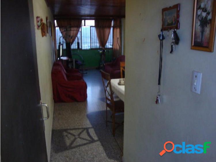 Apartamento en Venta en Barquisimeto Este, AL 20-71