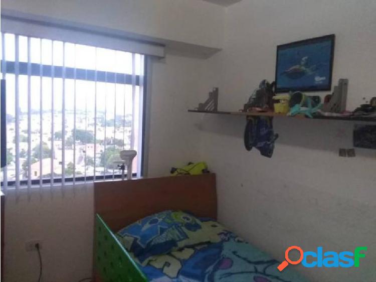 Apartamento en Venta en Barquisimeto Lara, AL 20-4605