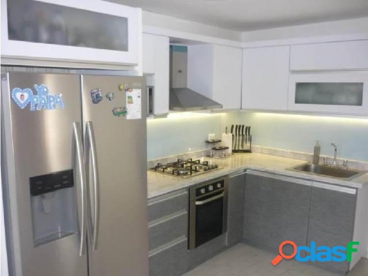 Apartamento en Venta en Barquisimeto Santa Elena, AL 20-118