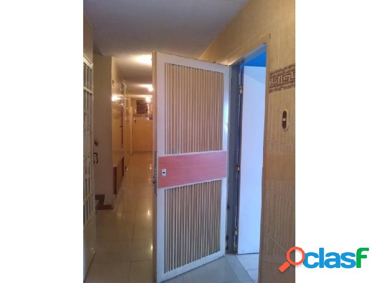 Apartamento en la Av. Bolivar Norte de Valencia