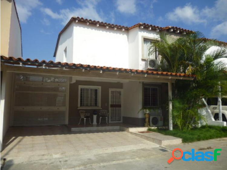 Casa en Venta Cabudare 20-3581 JM