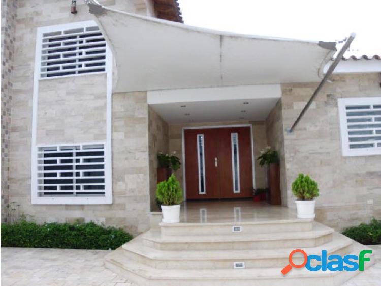 Casa en Venta El Parral RAHCO
