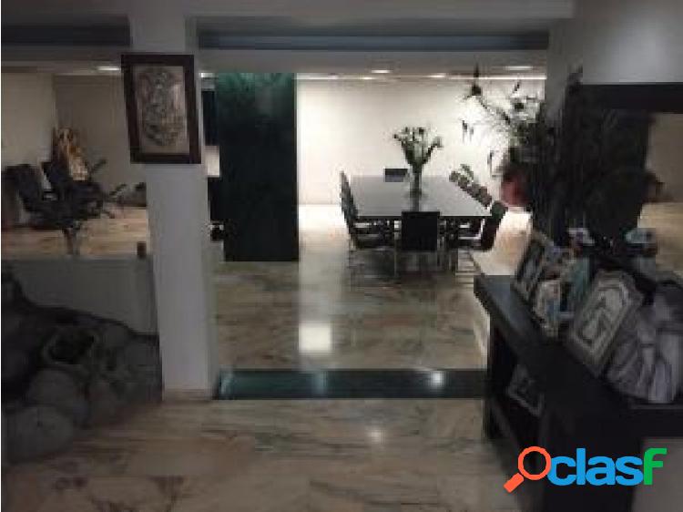 Casa en Venta en Barquisimeto Este, AL 20-2309