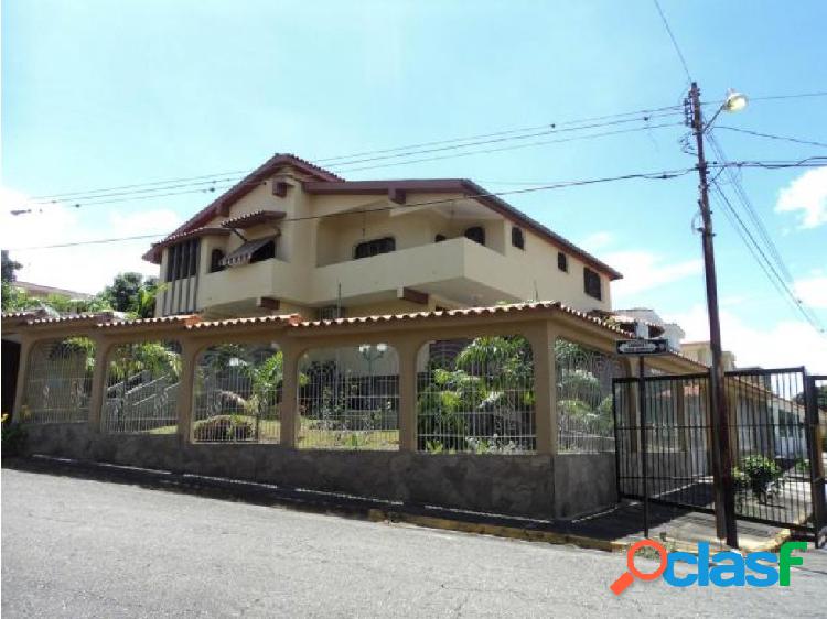 Casa en venta Barquisimeto Santa Elena 20-3010 MyM