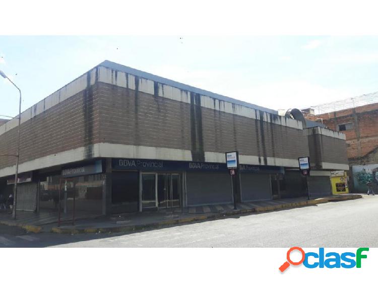 Local Comercial en Alquiler 20-10045 Carlina Montes