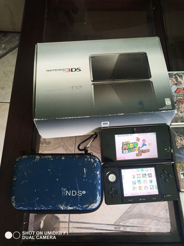 Nintendo 3ds + Micro Sd32gb+r4