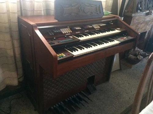 Organo Electrico Farfisa Usado 100d