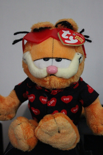 Peluche Happy Valentine Day Ty 24cm Garfield
