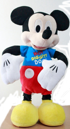 Peluche Mickey Mouse Baila Canta Y Se Mueve Todo 40cm